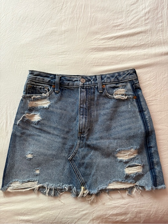 Abercrombie & Fitch Dresses & Skirts - Abercrombie & Fitch Light Blue Distressed Denim Mini Skirt